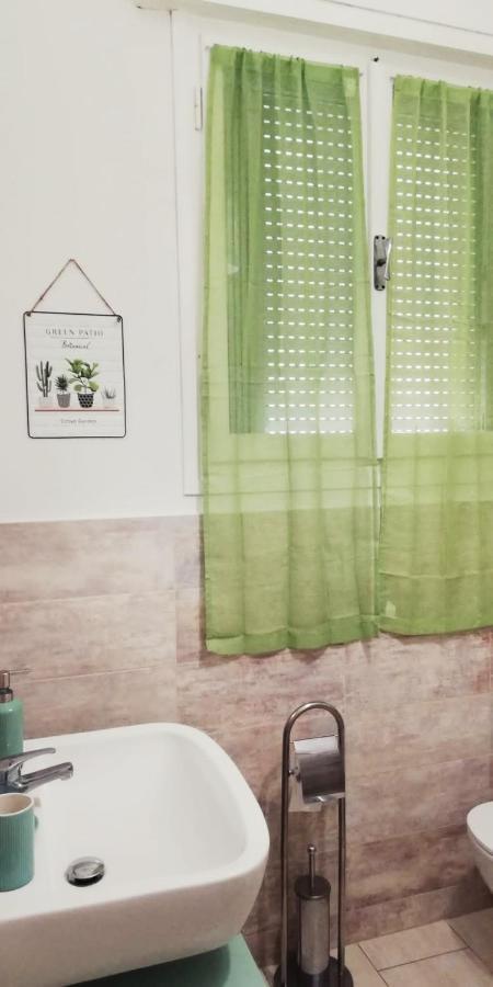 La Finestra Sulla Fiera Bed & Breakfast Болоня Екстериор снимка